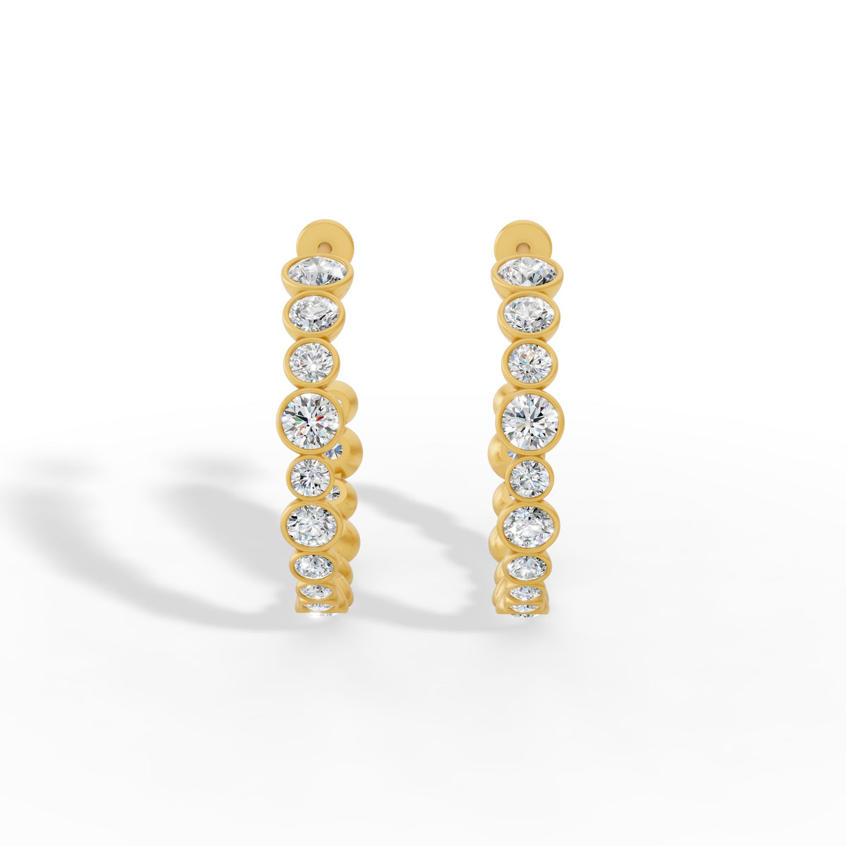 Élan Graduated Diamond Hoops