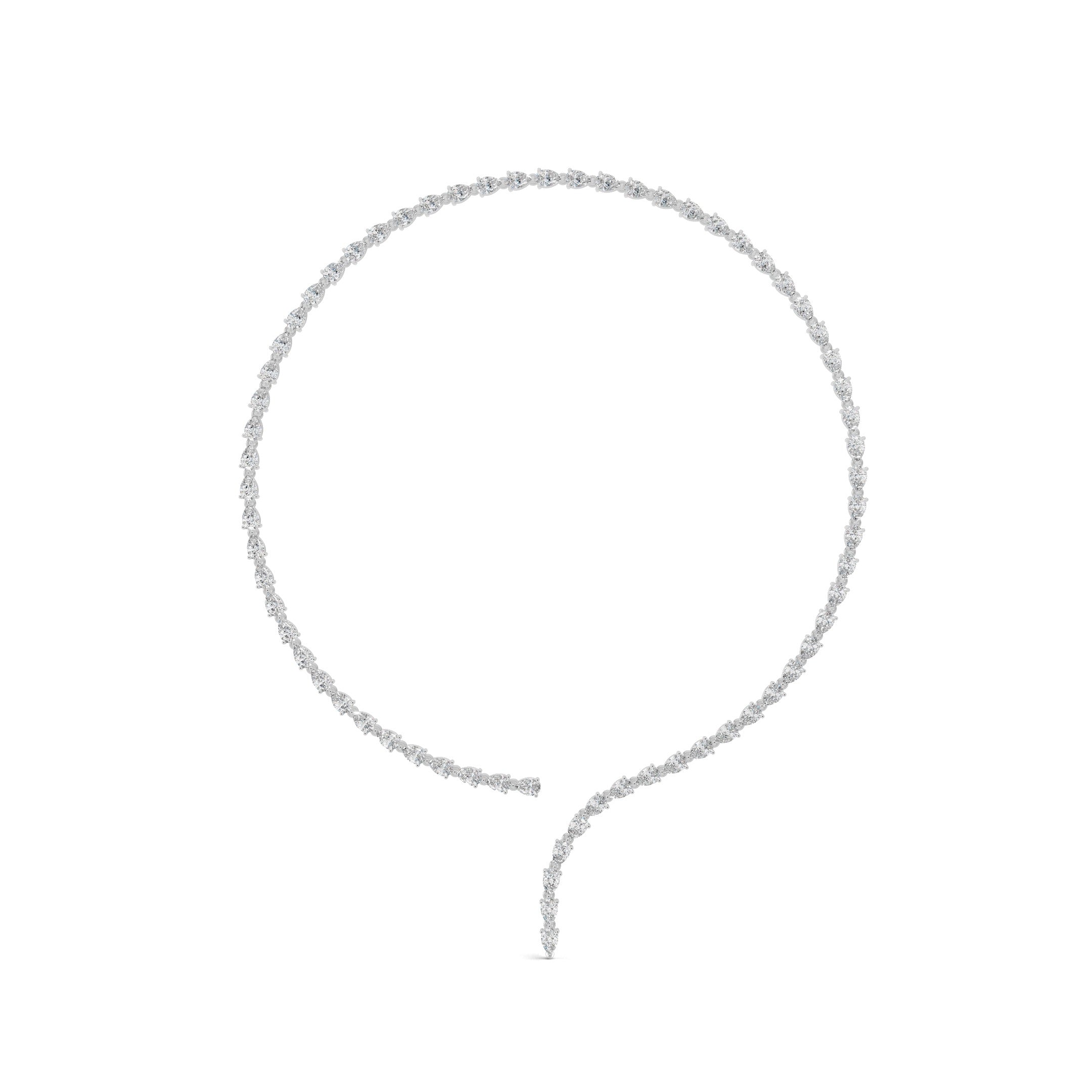 Pia Diamond Necklace